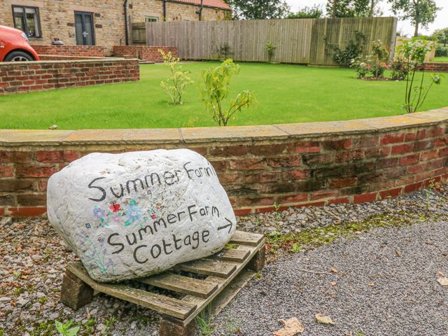 Summer Farm Cottage - 7902 - photo 3