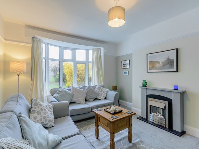 Llys-y-Gân - 8554 - photo 4