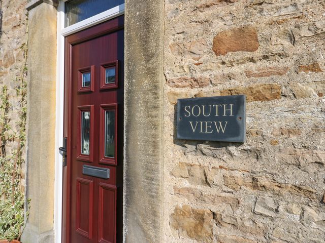 South View - 8835 - photo 2