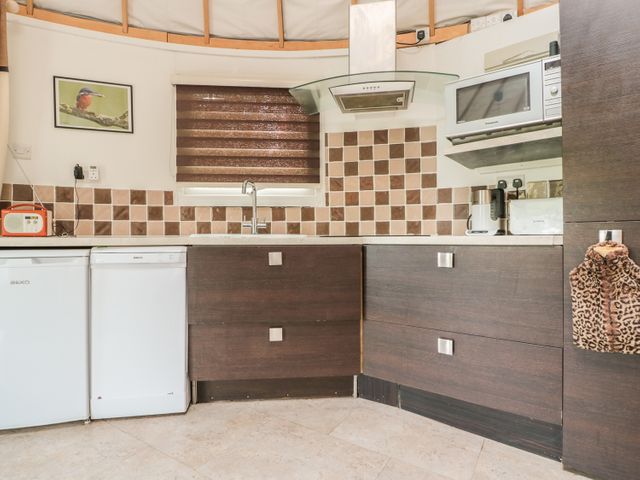 Island Yurt - 903586 - photo 4