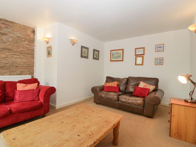Wheelbarrow Cottage - 904154 - photo 4