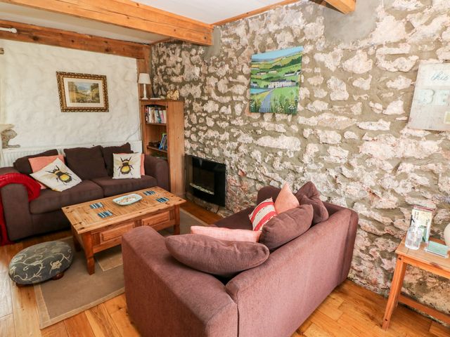 Beekeeper's Cottage - 904775 - photo 3