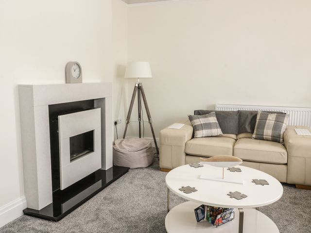 Charnwood Villa - 906181 - photo 4