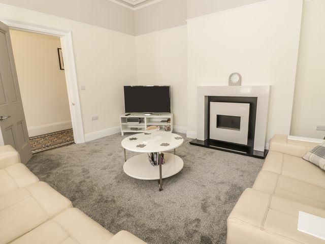 Charnwood Villa - 906181 - photo 5