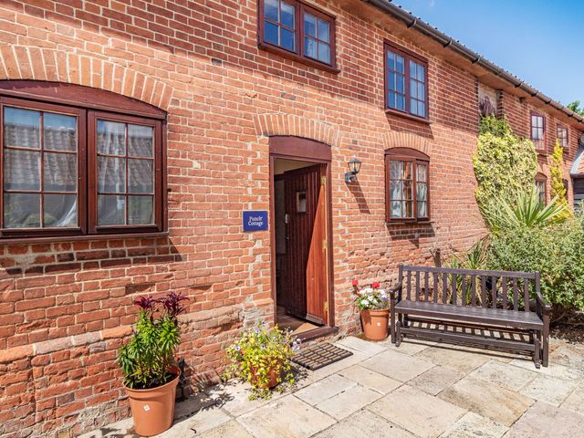 Punch Cottage - 912560 - photo 2