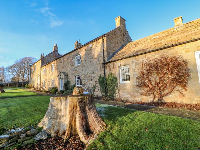 East Farm House - 912927 - photo 2