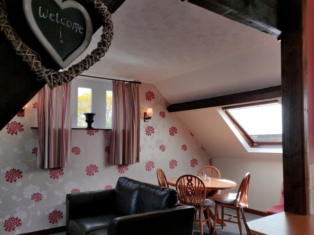 The Coach House - 913052 - photo 3