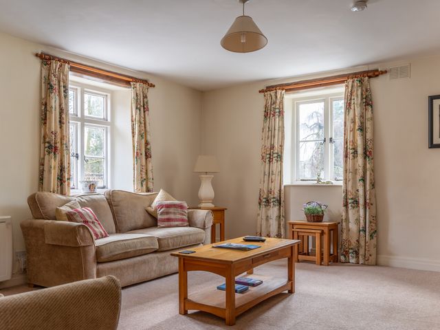 Crabtree at the Graythwaite Estate - 914055 - photo 3