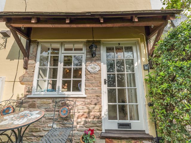 Old Town Cottage - 915319 - photo 2