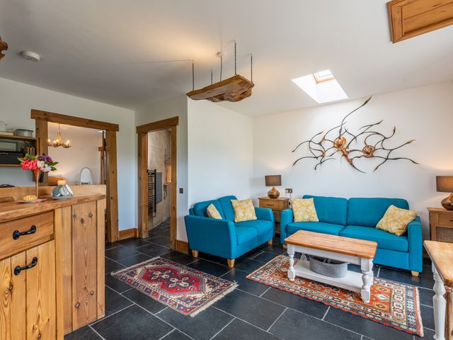 The Lodge - 915519 - photo 5