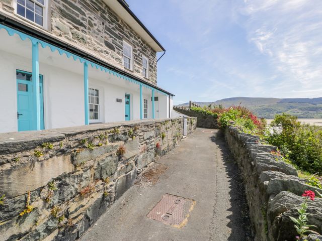 Goronwy Cottage - 915804 - photo 2