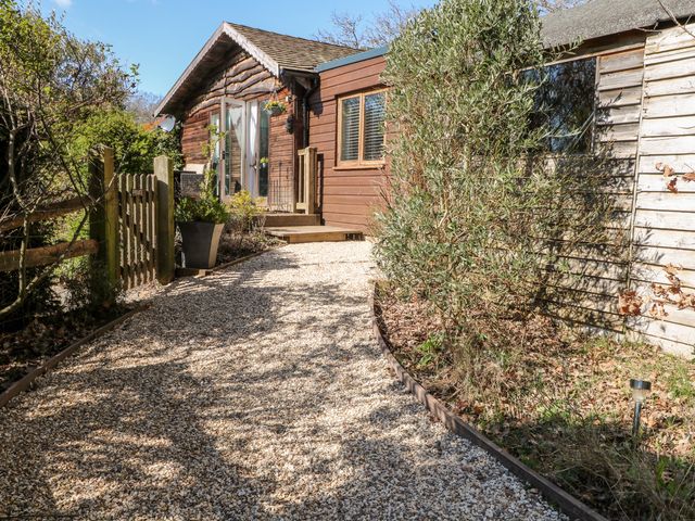 Woodmancote Lodge - 916403 - photo 2
