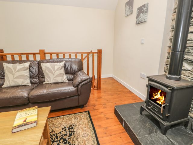 Hendoll Cottage 2 - 916896 - photo 5