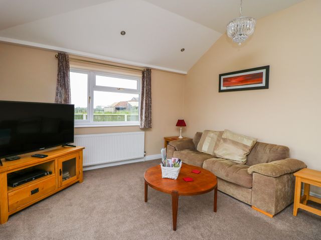 Pinfold View - 917889 - photo 4