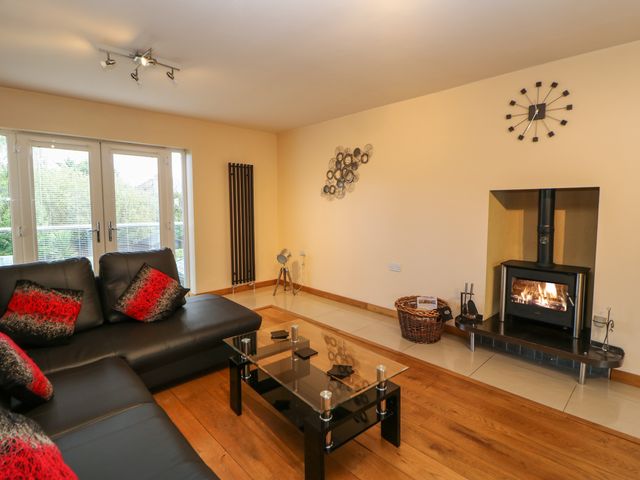Mead House - 920812 - photo 4