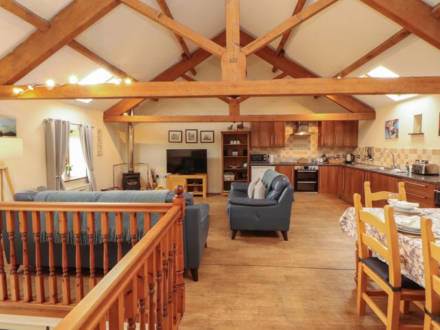 Hayloft Cottage - 921598 - photo 4