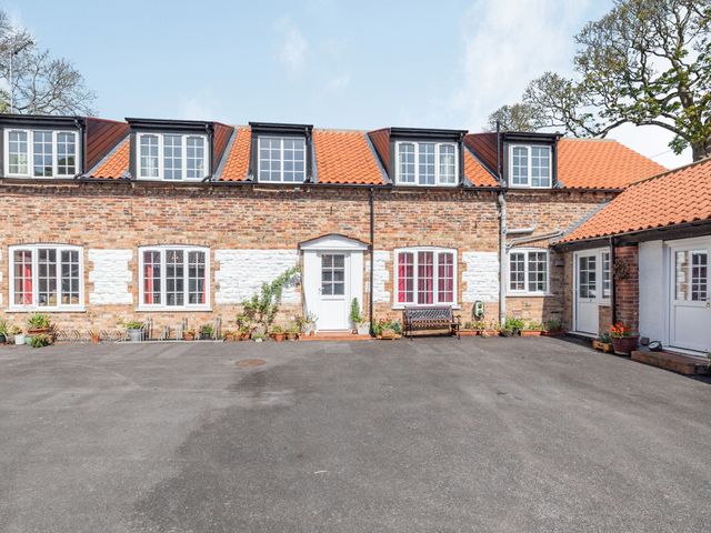 The Mews - 922232 - photo 2