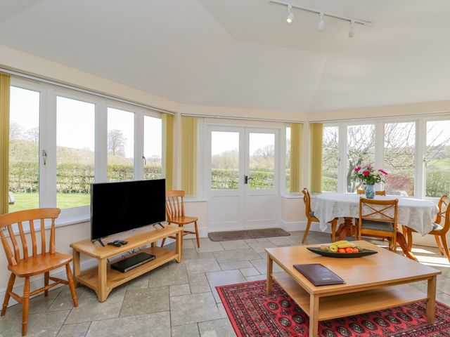 Clock Tower Cottage - 922236 - photo 5