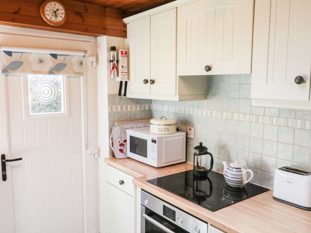 Lyndale Cottage - 923460 - photo 5