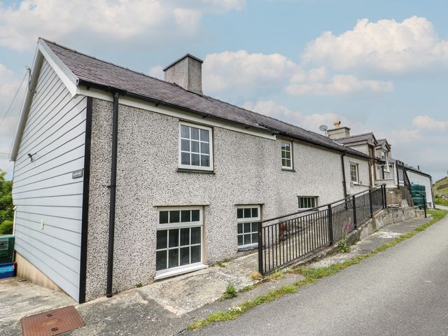 Glan y Gors - 924 - photo 2