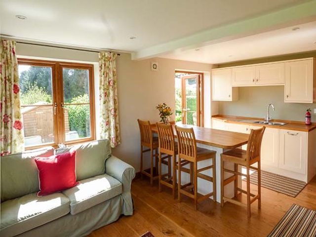 Glebe Farm Cottage - 924581 - photo 4