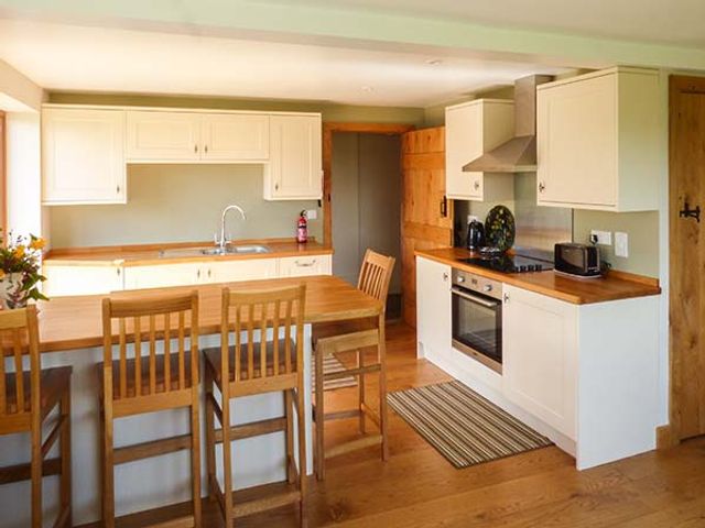 Glebe Farm Cottage - 924581 - photo 5