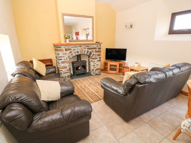 Hill Top Farm Cottage - 924622 - photo 2
