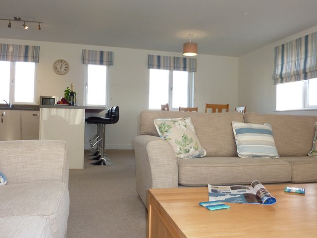 28 Clock Tower Court - 924942 - photo 2