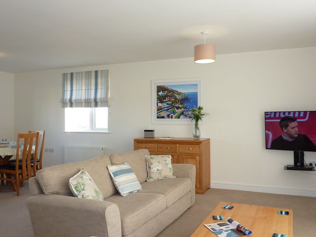 28 Clock Tower Court - 924942 - photo 3