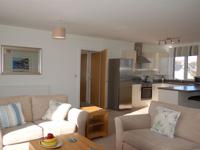 28 Clock Tower Court - 924942 - photo 4