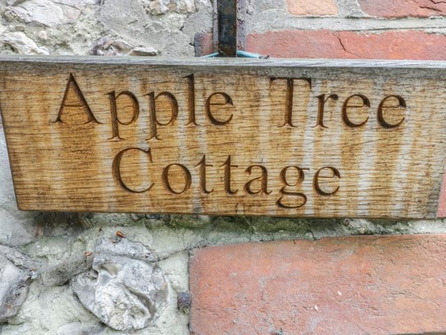 Apple Tree Cottage - 925256 - photo 3