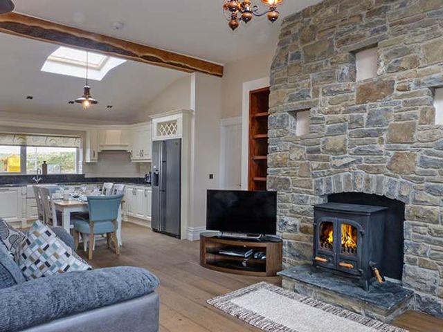 Farmhouse - 925545 - photo 3