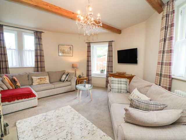 Lonsdale Cottage - 926573 - photo 5