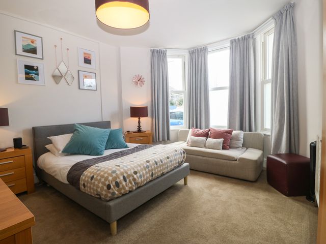 Y Castell Apartment 1 - 926578 - photo 2