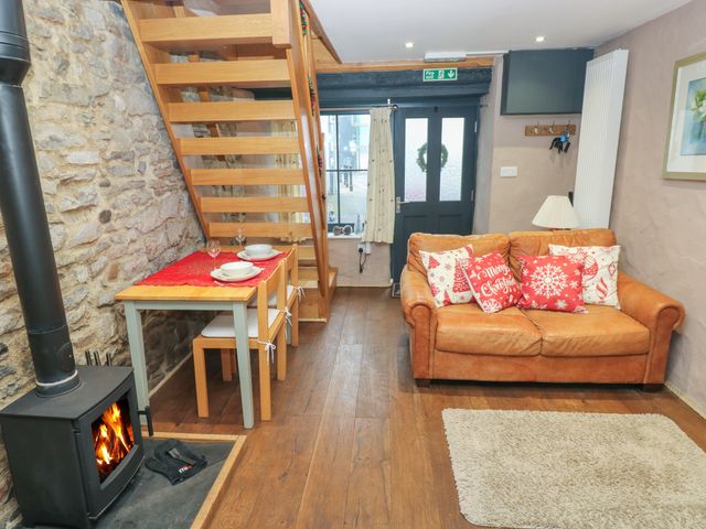 Stable Cottage - 929437 - photo 3