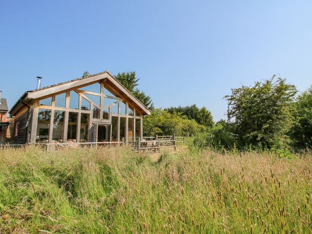 The Tractor Shed - 929789 - photo 2