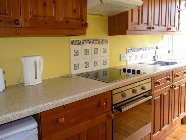 Sunshine Cottage - 930334 - photo 3