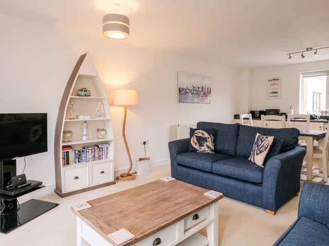 Stone's Throw - 930952 - photo 5