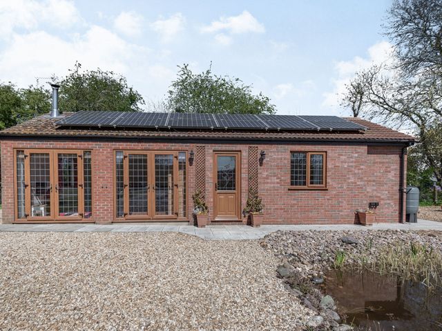 Garden Cottage - 930994 - photo 3