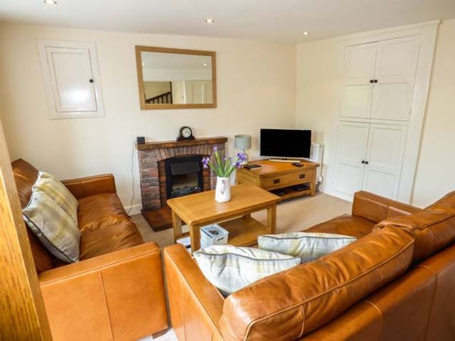 Cinderbarrow Cottage - 931159 - photo 3