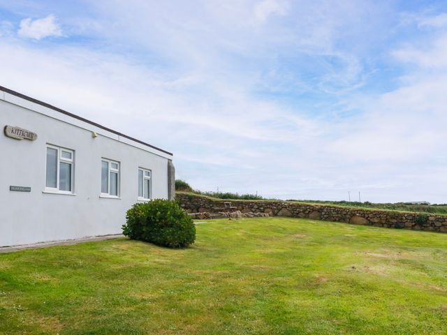 A house with a garden at Kitticarn in Sennen Cove near St Just