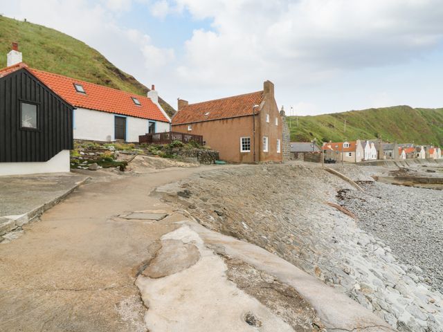 49 Crovie Village - 932561 - photo 4