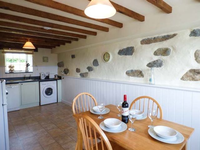 Y Stabal - 932767 - photo 5