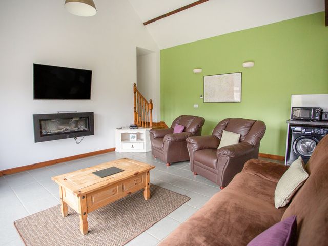 2 Beacon View Barn - 932785 - photo 3