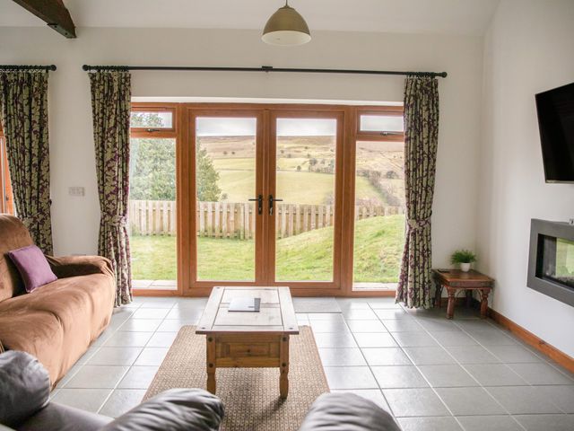 2 Beacon View Barn - 932785 - photo 5