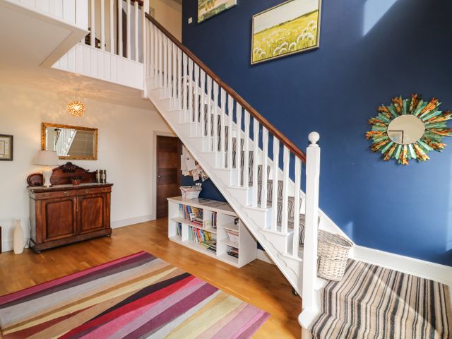 Millers Lane House - 932847 - photo 2