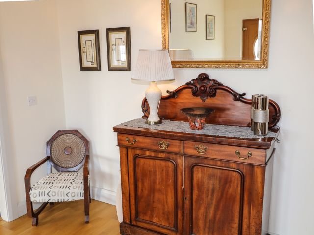 Millers Lane House - 932847 - photo 4