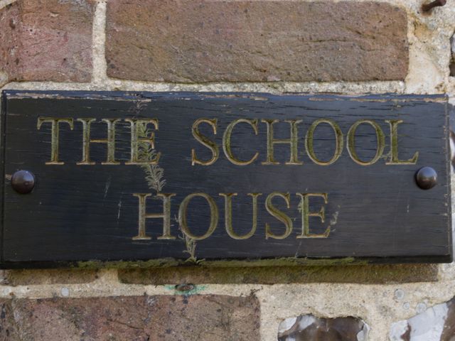 The Old School House - 933650 - photo 4