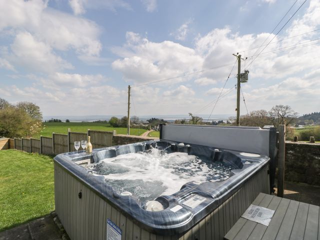 Moors Farm - 933787 - photo 2