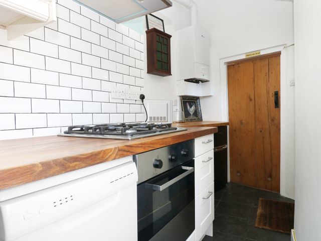 13 Castle Hill - 934163 - photo 5